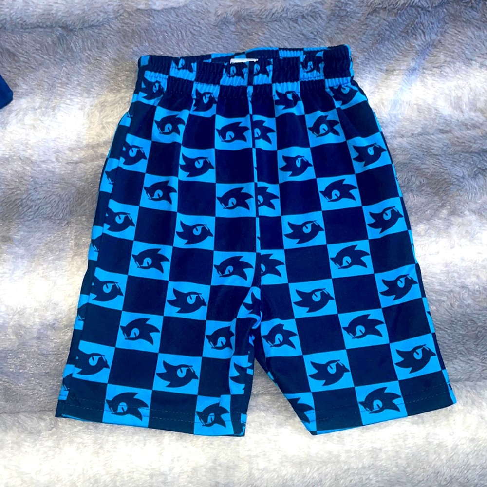 Sonic shirts size 6